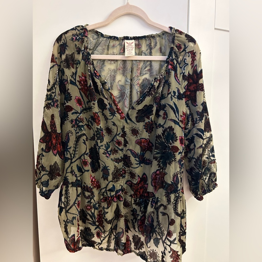 Translucent Flower Top